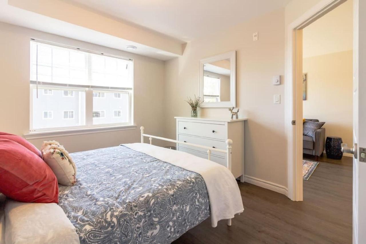 Newly Renovated Modern Condo Near Hospital, Unb Patio & Parking Coffee Saint John Dış mekan fotoğraf