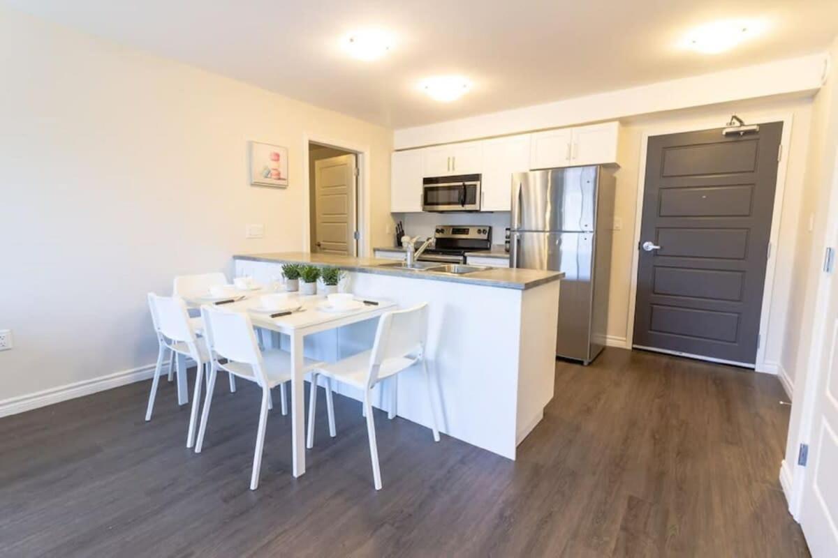 Newly Renovated Modern Condo Near Hospital, Unb Patio & Parking Coffee Saint John Dış mekan fotoğraf